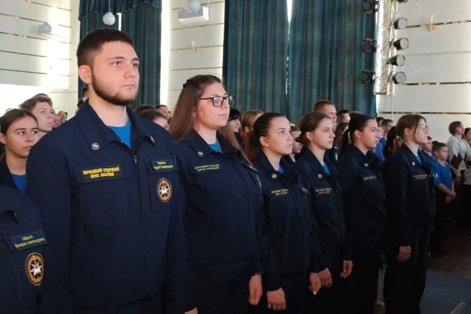 65 добровольцев-спасателей наградили за их работу