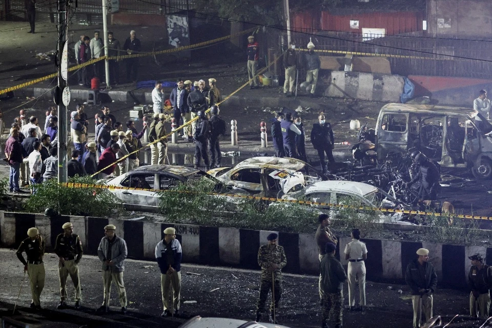 Россиян среди пострадавших при взрыве авто в Индии нет.