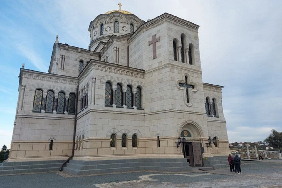 Под полами Свято-Владимирского собора в Херсонесе провели раскопки