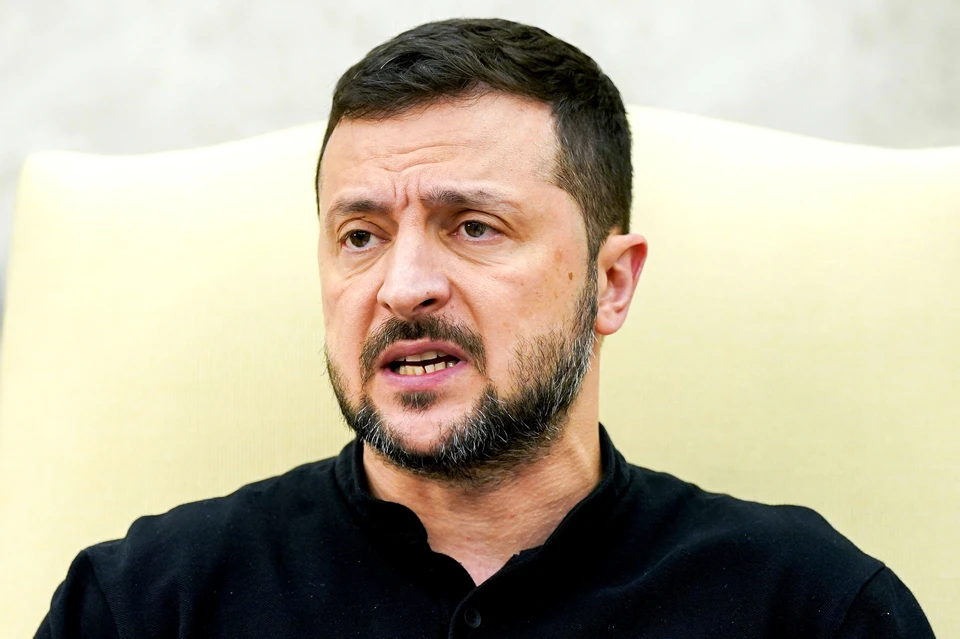 Зеленский из страха ввел льготные санкции против Миндича