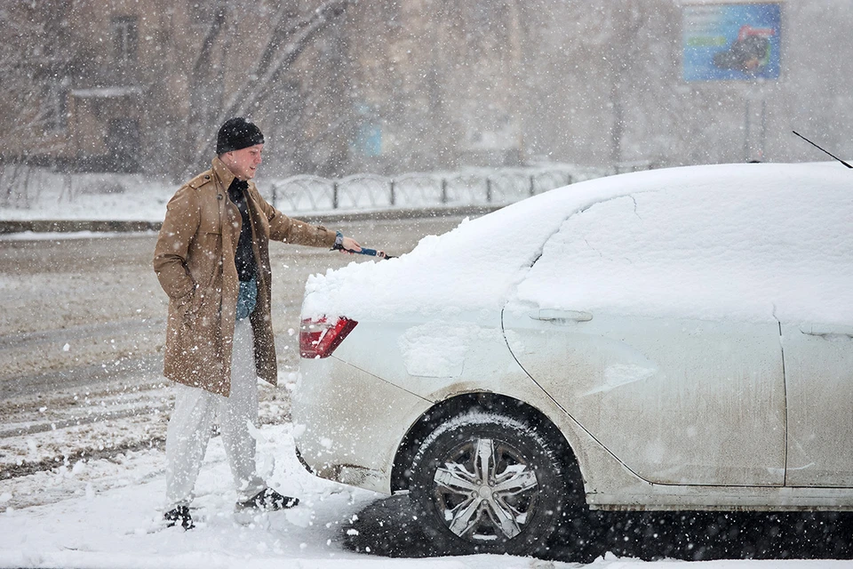 Зима порой приходит неожиданно. Автомобилистам нужно быть к этому готовыми