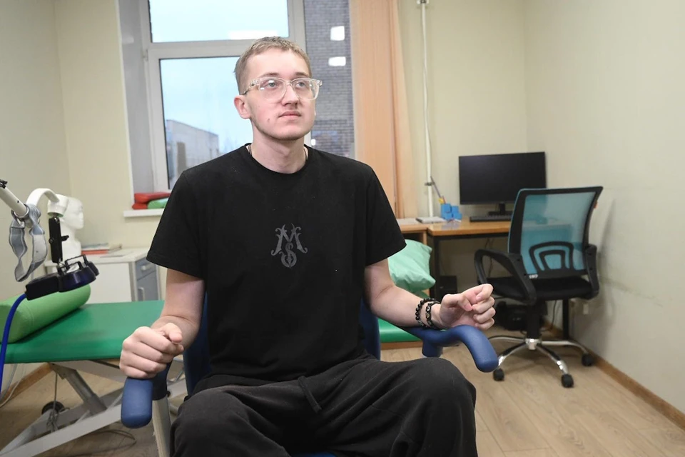 Геймер Артемий перестал ходить из-за пристрастия к энергетикам.