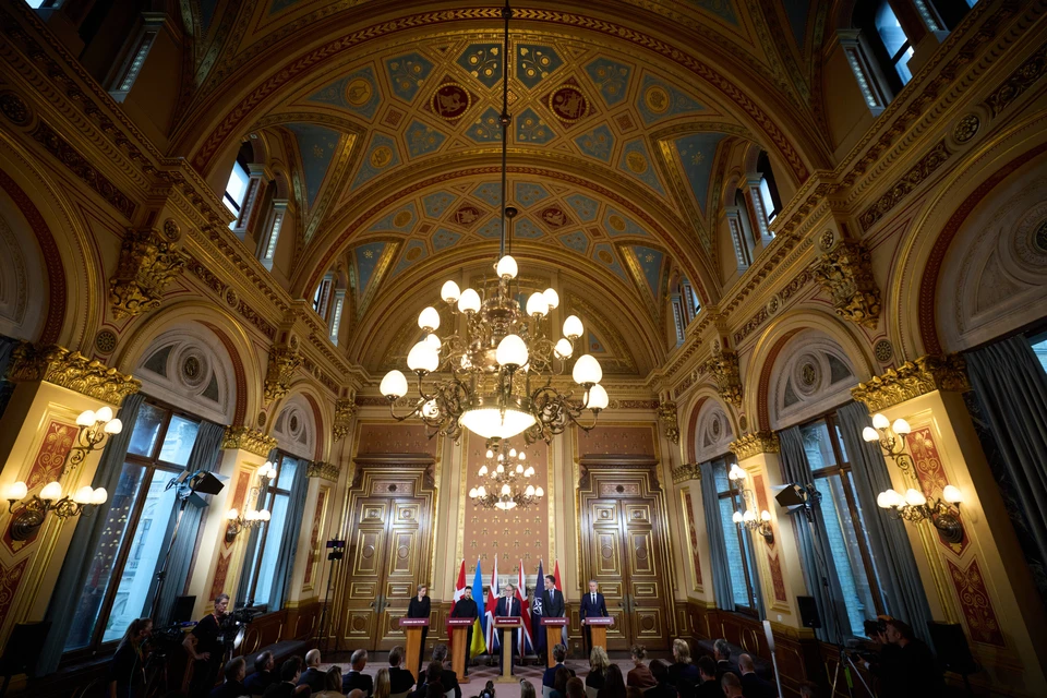 Express предупредил НАТО об угрозе после послания Радио Судного Дня о Латвии