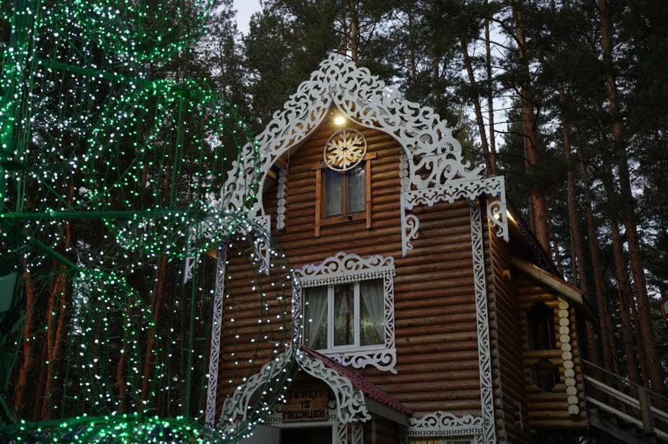 До конца ноября в Ульяновске планируется завершить новогоднее оформление парков. ФОТО: администрация Ульяновска