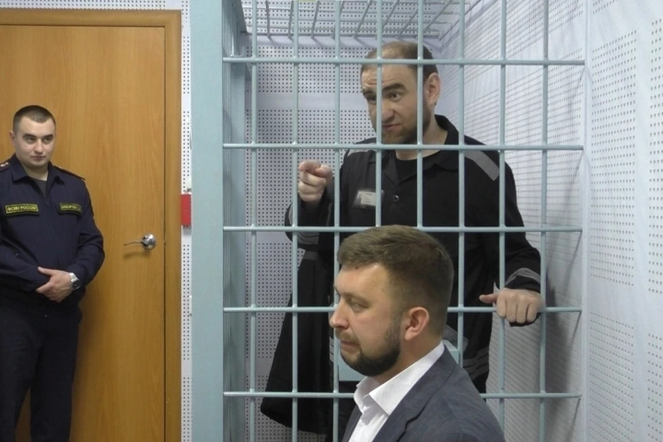 В отношении Рауфа Арашукова рассматривается очередное уголовное дело. Фото: Ленинский районный суд Оренбурга