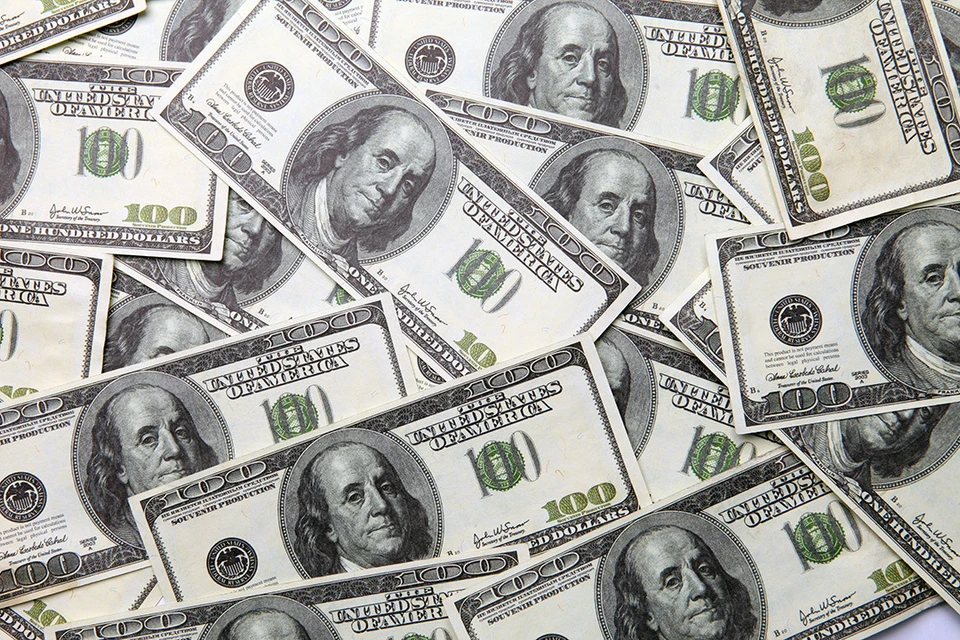 Чиновников ВСУ подозревают в присвоении денег США, выделенных на борьбу с ВИЧ на Украине.