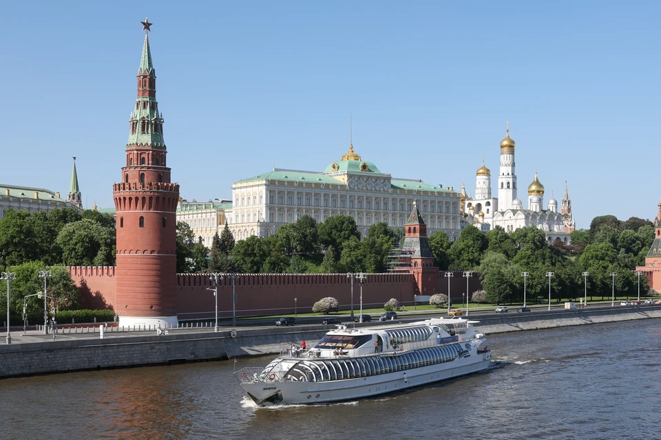 В эпоху глобальных потрясений России нужно развивать себя