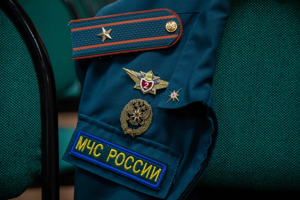 В Пушкине пожар охватил 1200 квадратов складского помещения