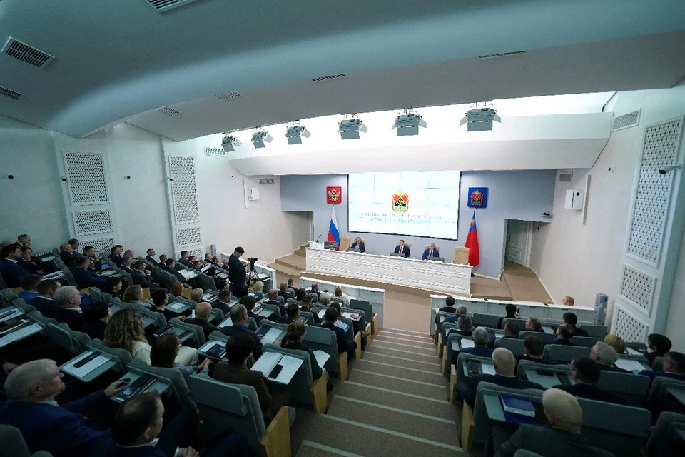 Илья Середюк поручил учреждениям культуры актуализировать программы для молодежи.