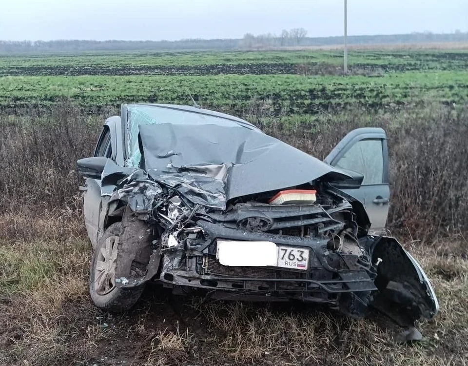 Полиция проводит проверку после ДТП в Богатовском районе