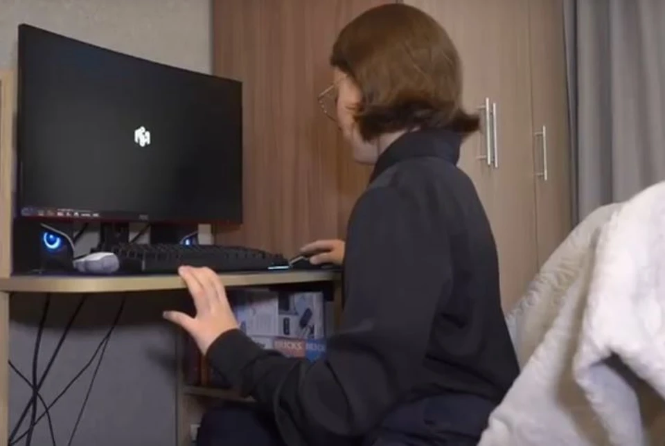 Валя пока живет в общежитии у сестры, но мечтает вернуться в родное село