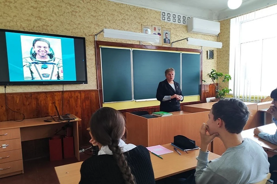 В Старобешево прошел «Краеведческий час» для детей защитников Отечества. Фото: «Защитники Отечества» в ДНР