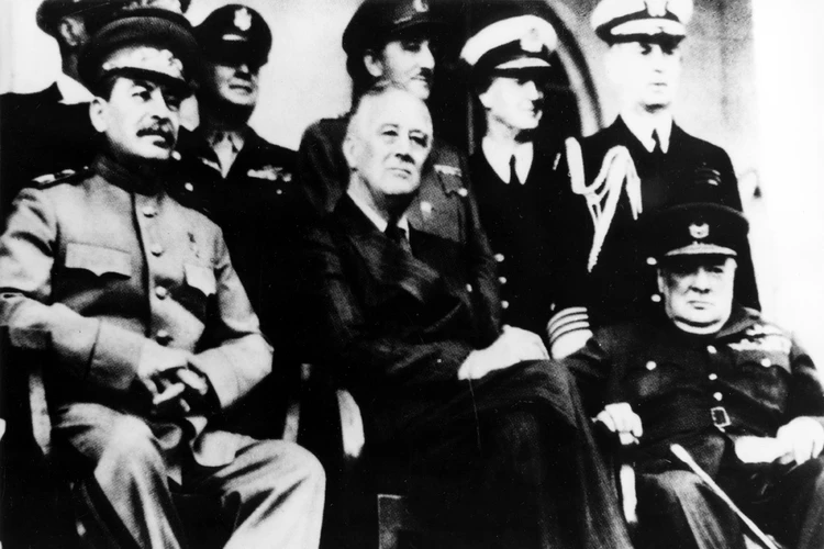 Немецкую агентуру в Тегеране повязали задолго до приезда Сталина, Рузвельта и Черчилля