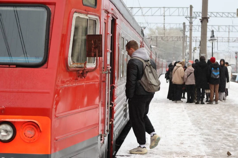 Оплату по геолоакации запускают в электричках Петербурга.