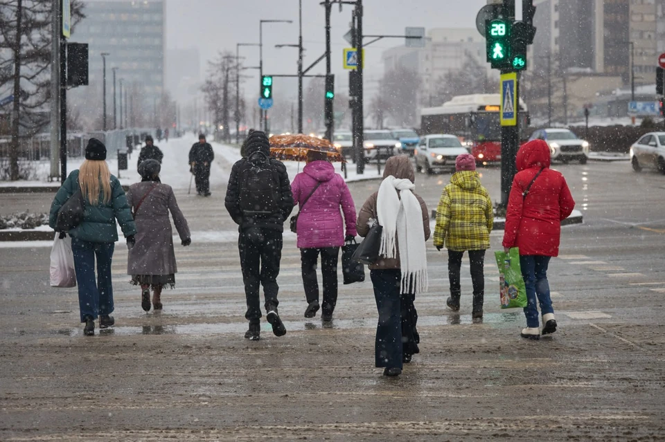 Из-за аномально теплого ноября в Перми до сих пор нет снега.