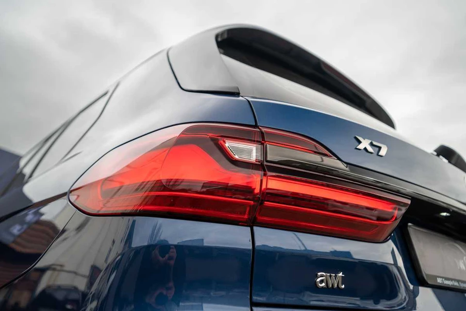 Спад продаж новых авто в октябре. Dmitriy Sinchenko / Shutterstock.com / Fotodom