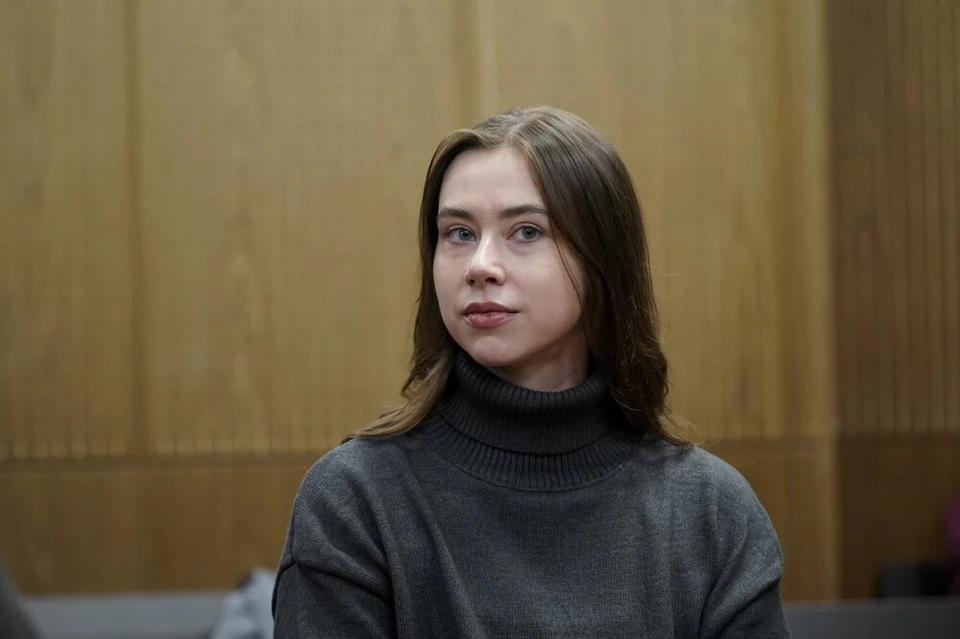 В Москве сегодня стартовал суд над 31-летней блогершей Александрой Митрошиной.