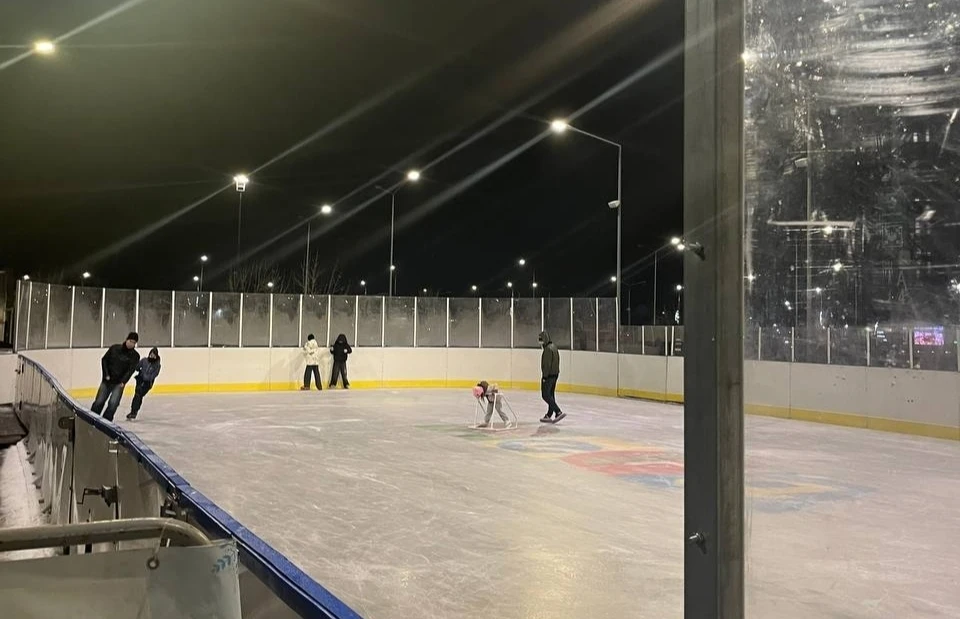 Каток открыли в Самаре. Фото: https://t.me/eshcho_samara/11409