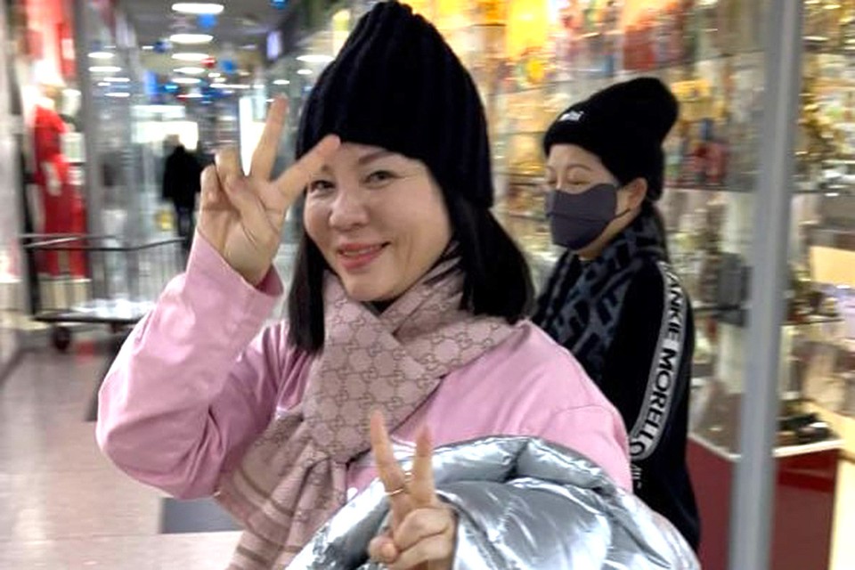 Китайцы приграничья говорят по-русски, с радостью принимают рубли и подают жареных шелкопрядов: как живут наши соседи в городе Хэйхэ