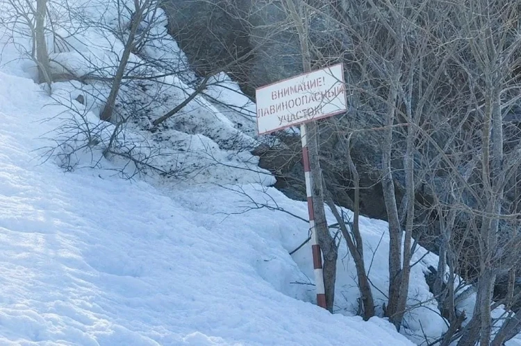 Крыши улетели, села затопило, люди остались без света и тепла: попавшая под удар стихии Камчатка готовится к новым угрозам