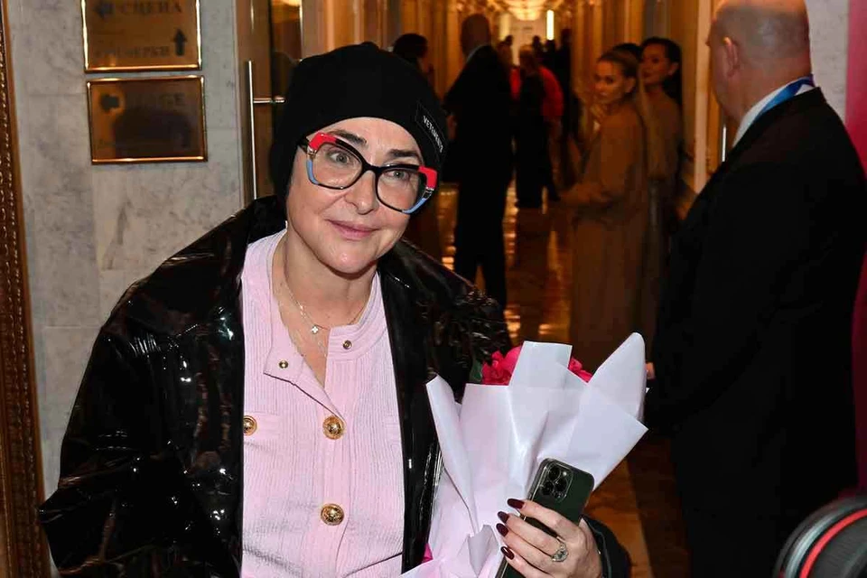 Певица Лолита говорит об Александре Цекало с благодарностью