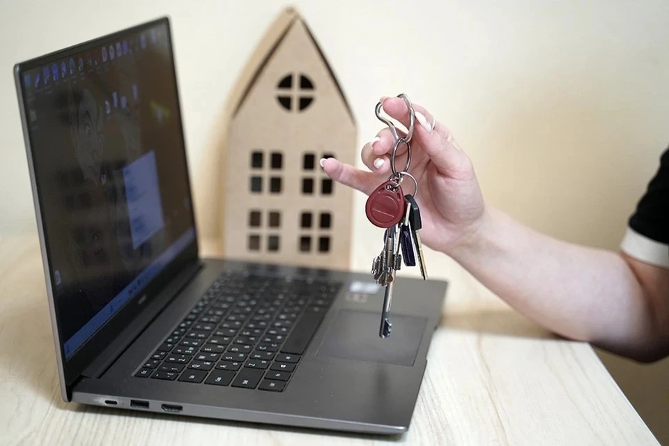 При покупке недвижимости необходимо быть очень внимательным.