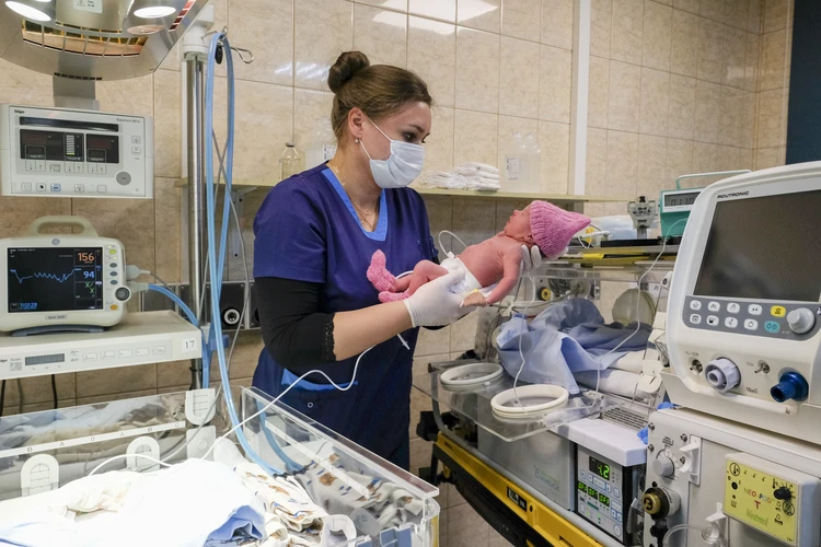 Во Владимирской области роддома превращаются в ургентные залы