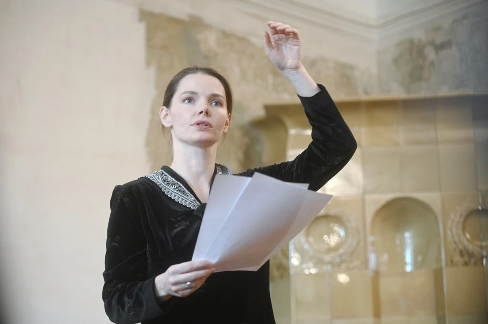 Елизавета Боярская читала стихи Введенского.