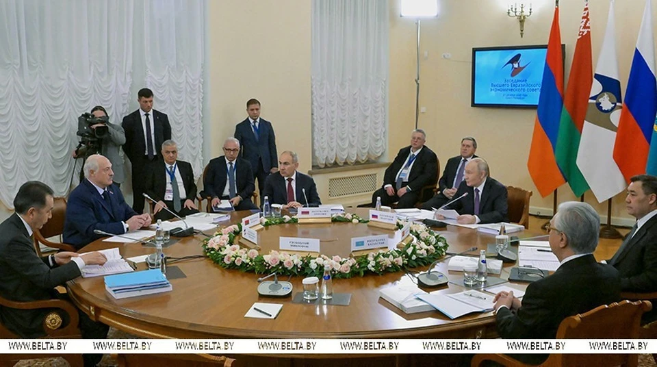 Страны ЕАЭС, а Беларусь в их числе, в Санкт-Петербурге подписали план «Евразийский экономический путь» до 2030-2045 годов. Фото: БелТА.