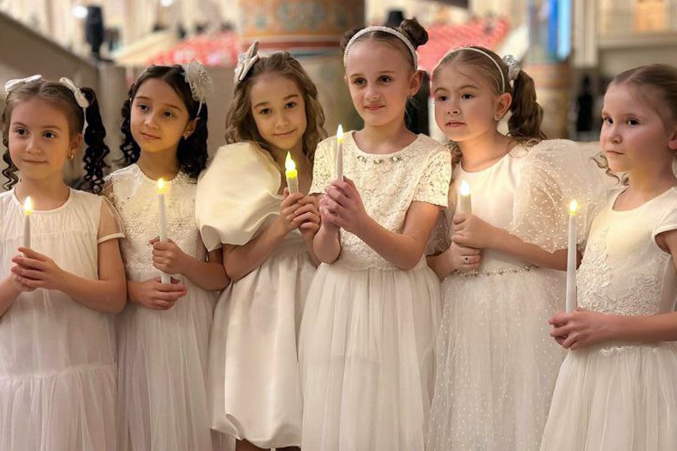 Рождество в кругу семьи: Непоседы приглашают на благотворительный праздник в Храме Христа Спасителя