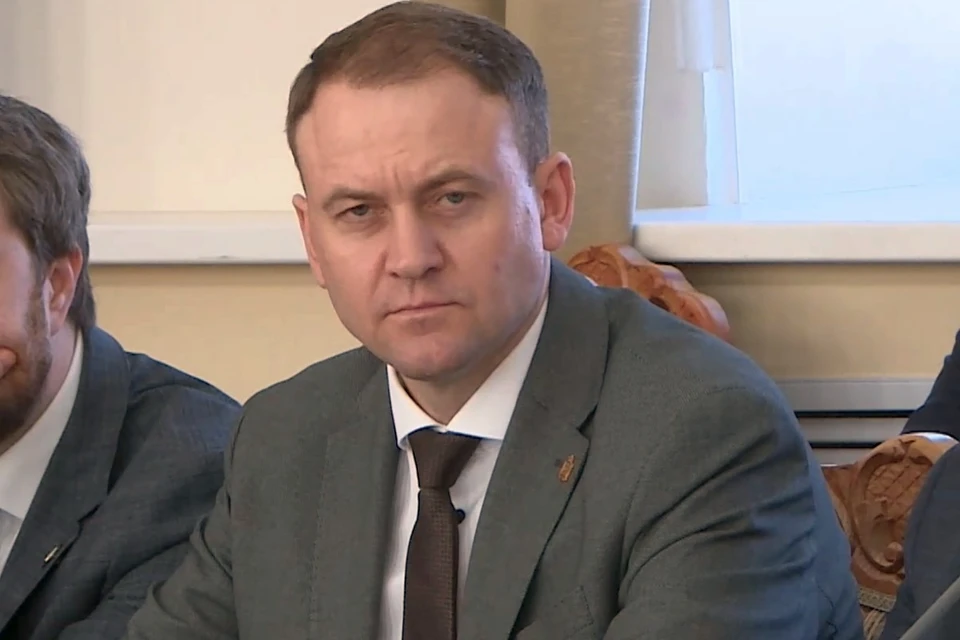 Нового министра спорта Рязанской области Владимира Антманиса представил Малков