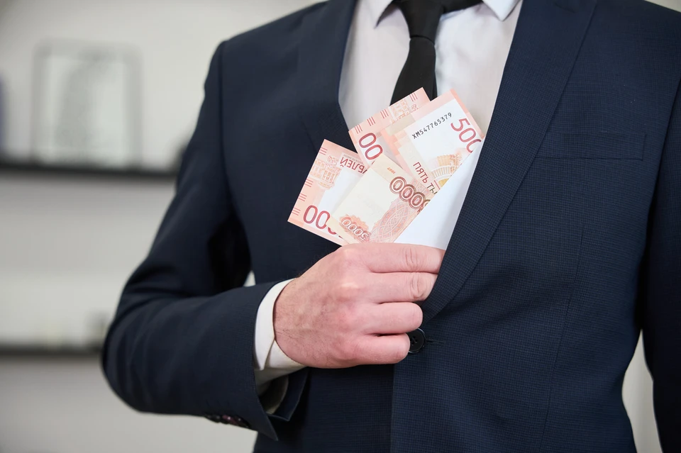 Сварщики возглавили рейтинг профессий с самым высоким ростом зарплат в России