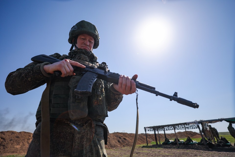 Новости СВО на Украине и боевая сводка на 21 апреля: Что Зеленский выбивает из Мадьяра, в чем обвинили министра Федорова в Раде, на кого жалует советник по дронам