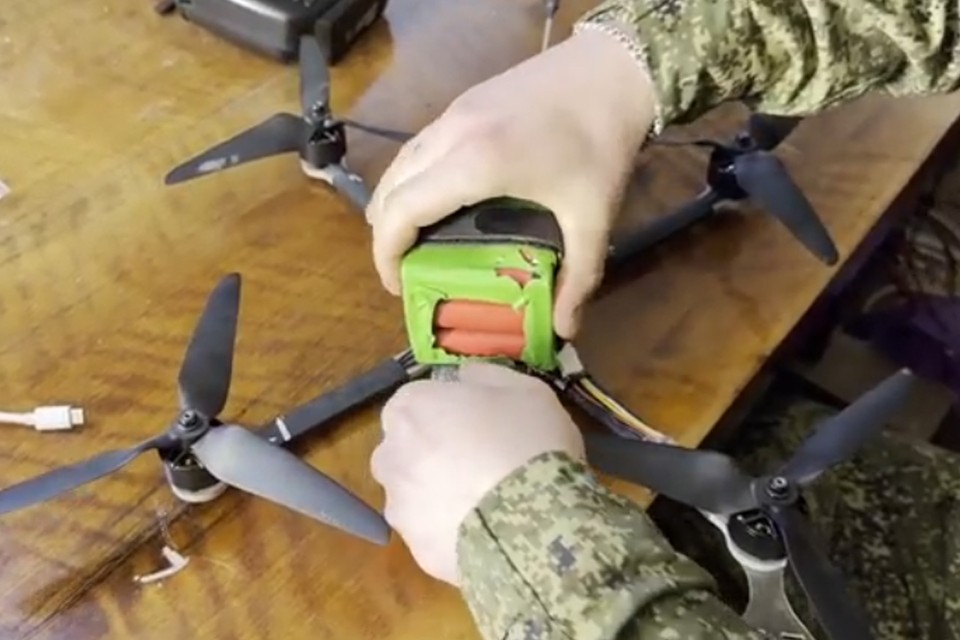 Коржик показал ведение боевого мониторинга за правобережьем Днепра