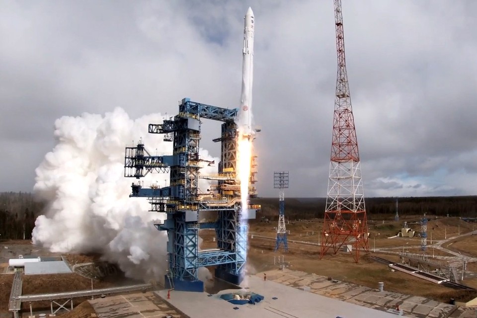 На орбиты Земли вышли на дежурство современные военные спутники