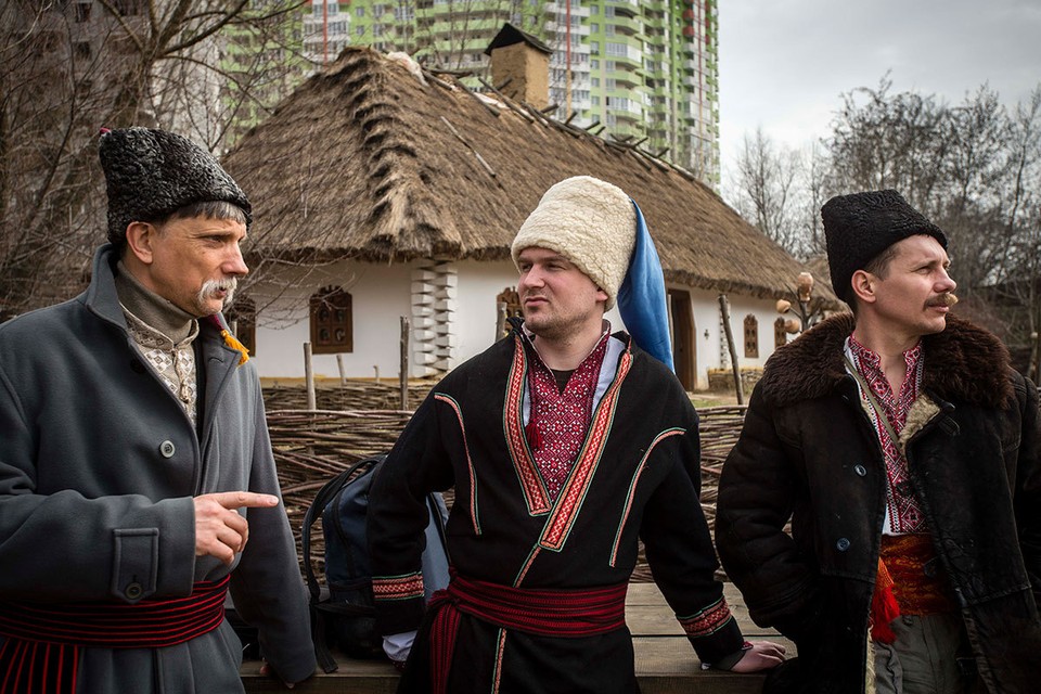 Портрет украинца после СВО: Полуафриканец, полуазиат, сало и горилка — харам