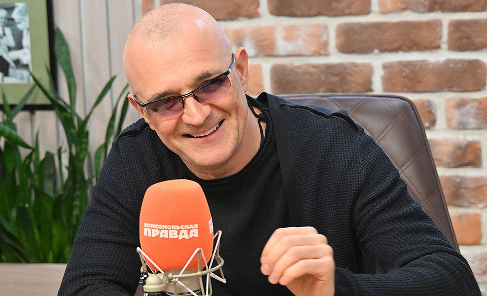 Актер и постановщик фильма Кукла Егор Бероев: Мы поженились с Анной в феврале 2026 года