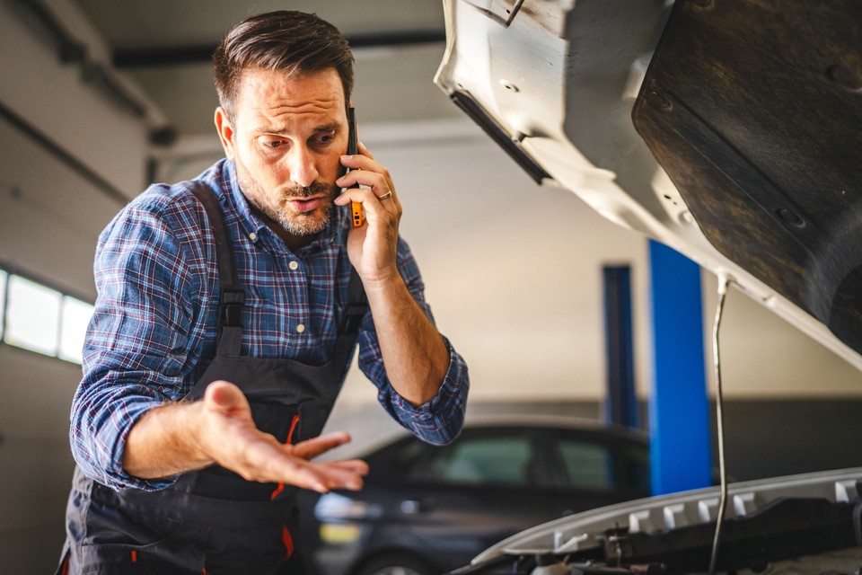 Нужна замена дорогой детали: Мошенники изобрели новый способ обмана клиентов авторемонтных салонов