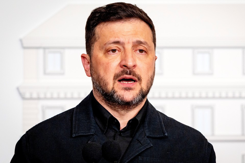 Зеленский ищет предлог для отказа от перемирия на День Победы
