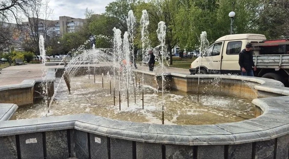 В городе отремонтировали фонтан. Фото - администрация Бердянского округа