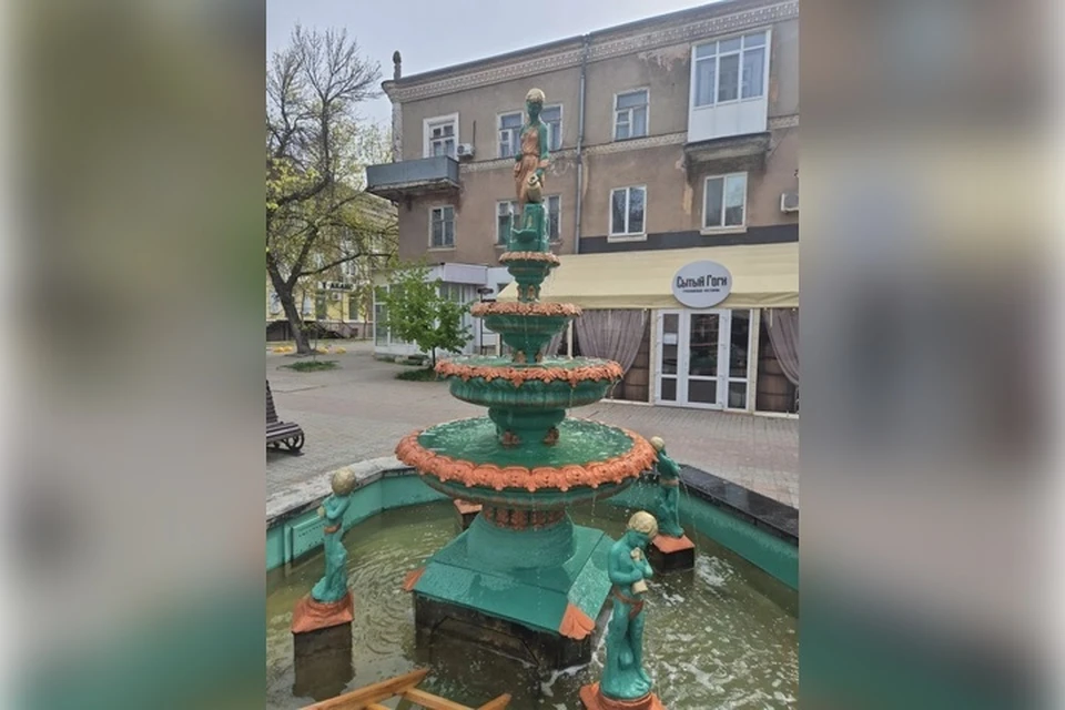 Фонтаны запускают в Бердянске. Фото: администрация Бердянска