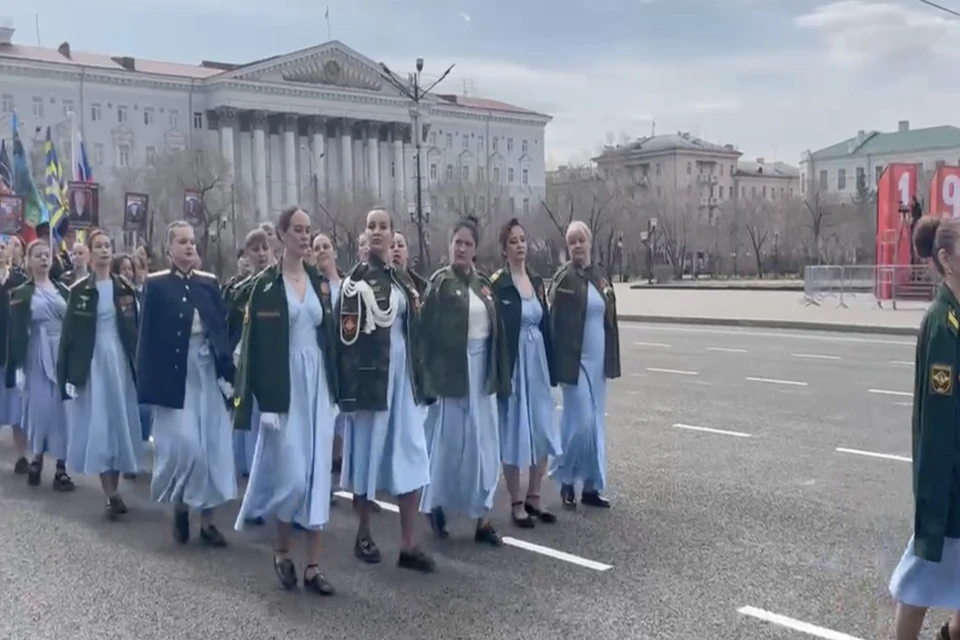 В Забайкалье жены и матери бойцов СВО приняли участие в Параде Победы. Фото: Администрация городского округа "Город Чита".