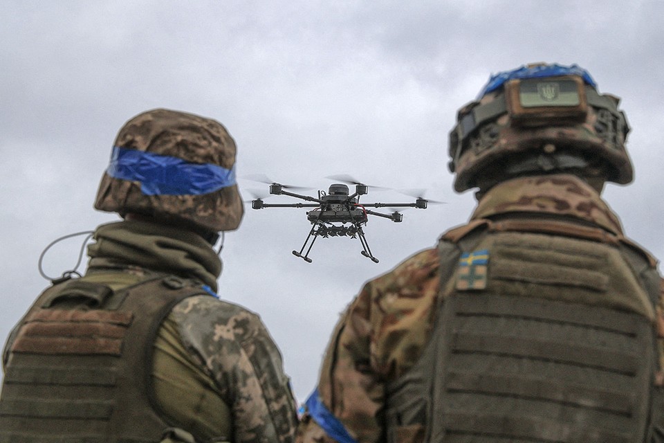 Из террориста в рэкетира: Украина готова за деньги защитить Прибалтику от своих же дронов