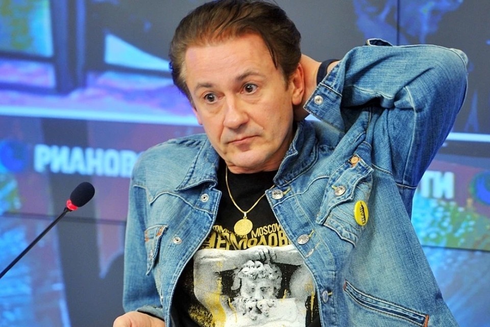 «Театр породил чудовище! Это КВН!»: Олег Меньшиков матом разнес в щепки нового «Гамлета» с Юрой Борисовым