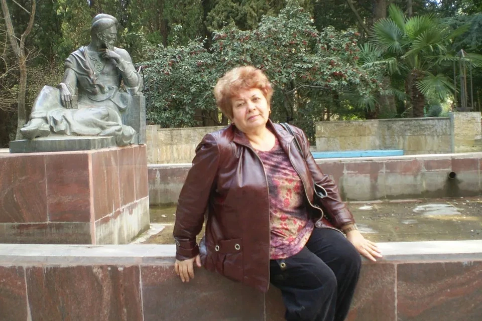 Наталья Астахова