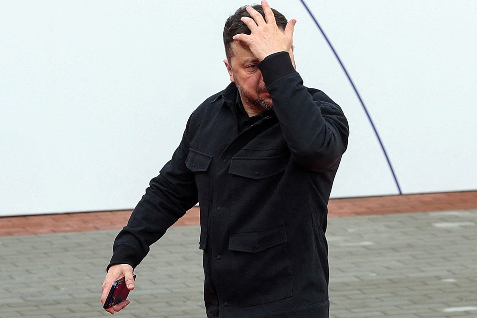 Зеленскому срочно нужна новая эскалация конфликта: Киев может готовить диверсии и теракты