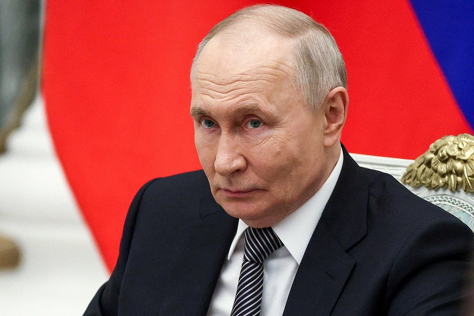 Владимир Путин пообещал серьезный военный ответ: Киев расплатится за атаку на общежитие Старобельского колледжа в ЛНР