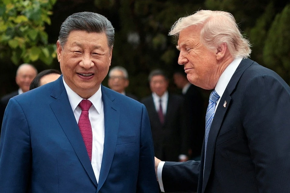 FT: Си Цзиньпин повысил голос на встрече с Трампом из-за Токио