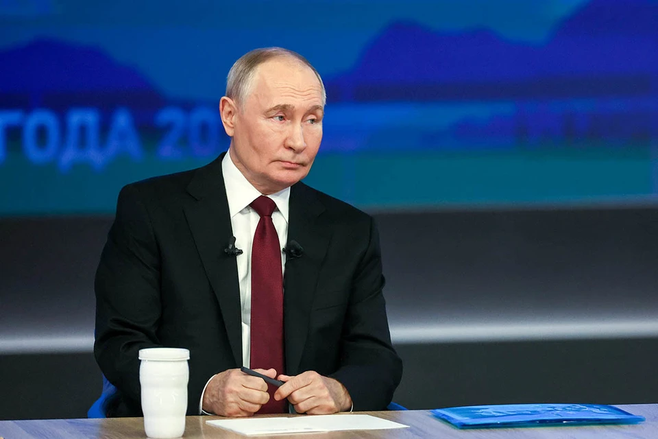 Путин подписал закон о защите арестованных за границей граждан РФ силами армии
