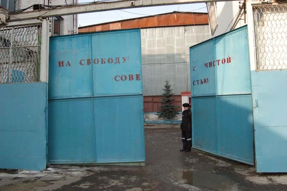 По 5 лет колонии получили избившие бутылкой и ограбившие знакомого двое мужчин в Богородицке Тульской области